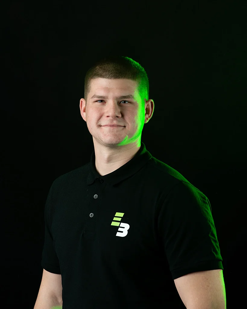 Flinn Niederhauser, Elektroinstallateur EFZ und Service Monteur bei der Elektro Brühlmann GmbH