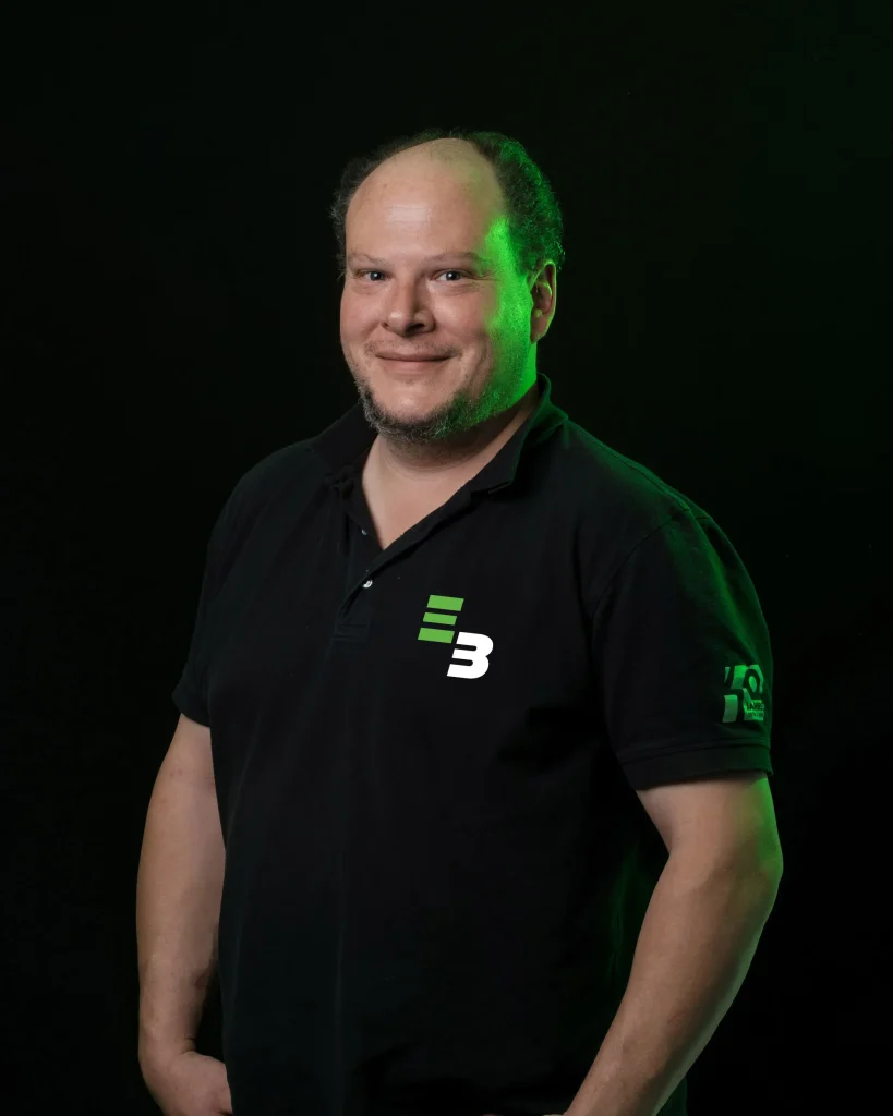 Sven Blessig, Elektroinstallateur EFZ und Service Monteur bei der Elektro Brühlmann GmbH